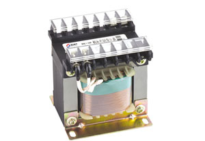 前面我們也講了不少有關(guān)控制變壓器的知識點(diǎn)，相信大家或多或少都受益了吧？今天旗正控制變壓器就跟大家再來嘮嘮控制變壓器中“機(jī)床控制變壓器低壓出線方法”，需要了解的繼續(xù)往下看吧！ 