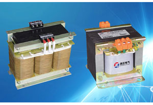 上一篇文章我們講了“控制變壓器與電源變壓器之間的區(qū)別”，今天旗正再來為大家講一下控制變壓器與功放變壓器之間有何不同之處，讓大家對控制變壓器再進一步的認識它！