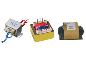 既然電源變壓器應用如此廣泛，那到底電源變壓器是環(huán)型的好還是EI型、R型的好呢?下面旗正來簡單介紹一下它們的優(yōu)點及缺點：